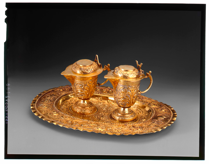 Museo di Arti Decorative di Praga (Repubblica Ceca) - Ampolle da Messa